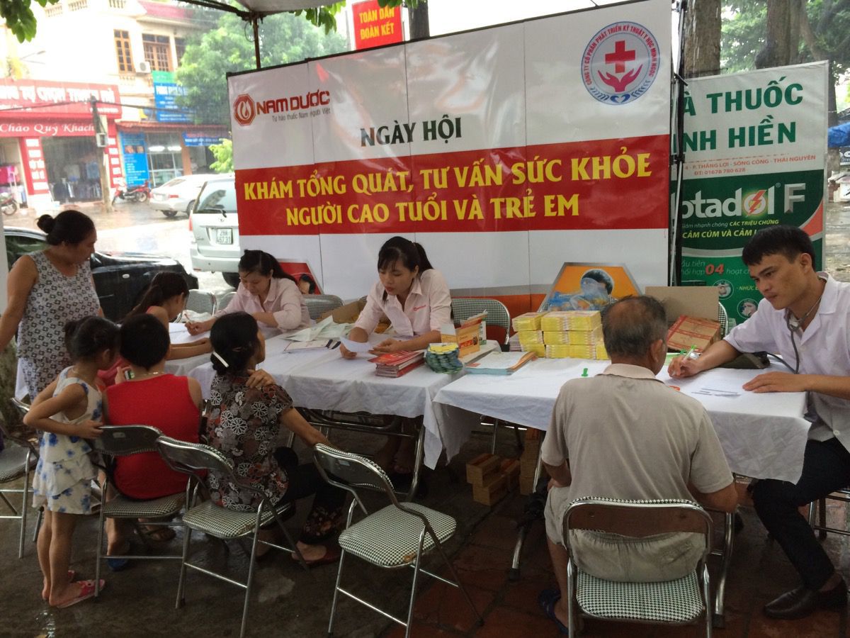 Khám bệnh miễn phí cho người dân Sông Công – Thái Nguyên