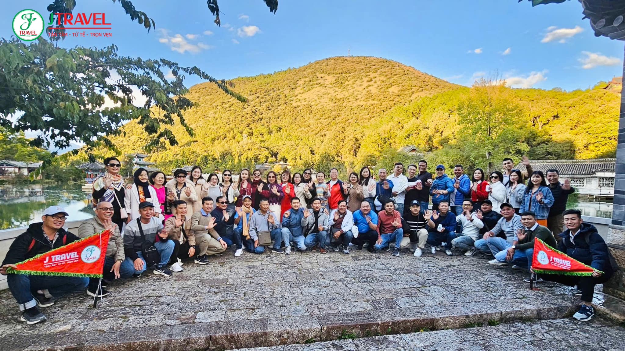 5 NGÀY 4 ĐÊM KHÁM PHÁ ĐẠI LÝ – LỆ GIANG – SHANGRILA CỦA NAM DƯỢC VÀ KHÁCH HÀNG THÂN THIẾT
