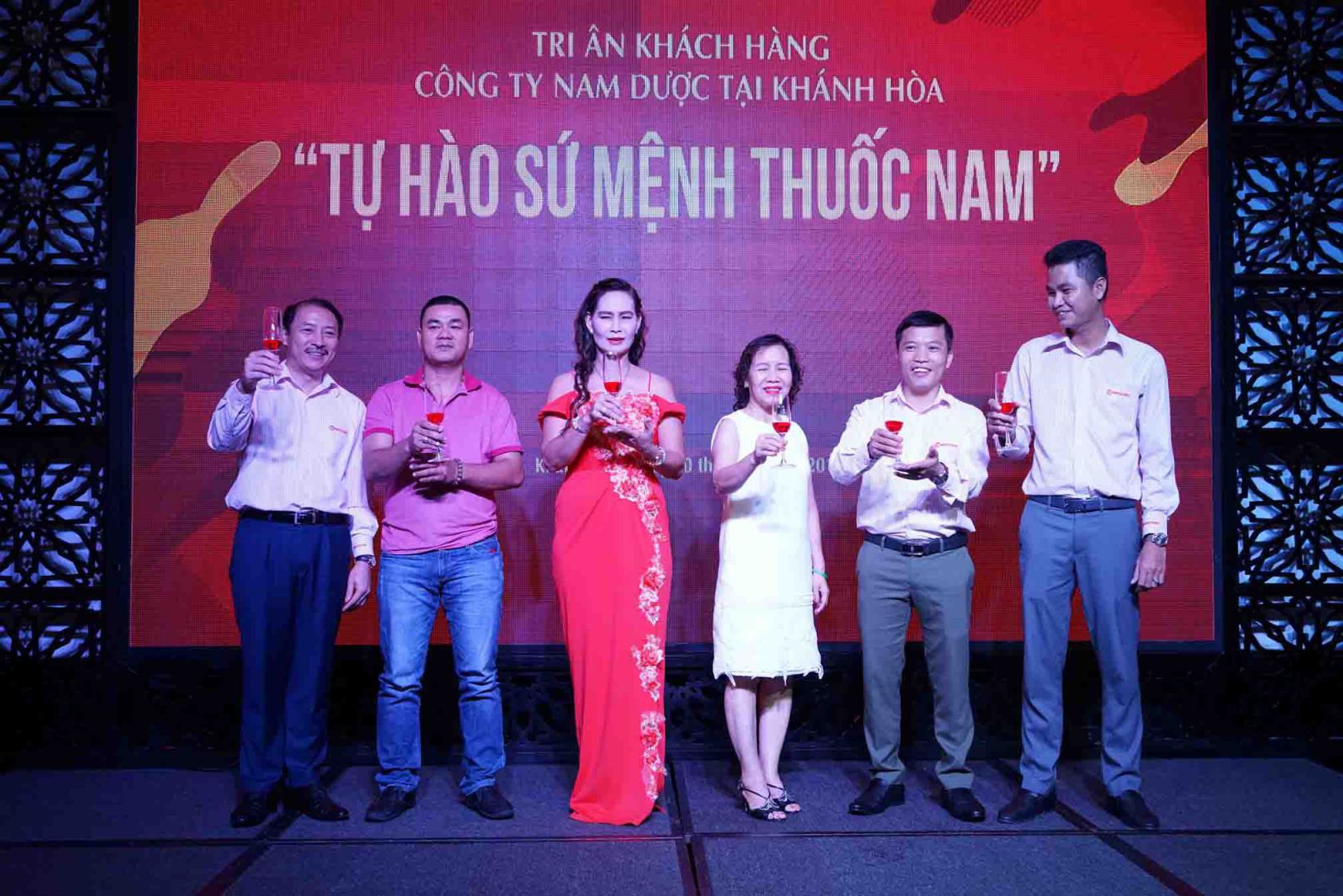 Nam Dược tổ chức thành công hội nghị Khách hàng tại Nha Trang