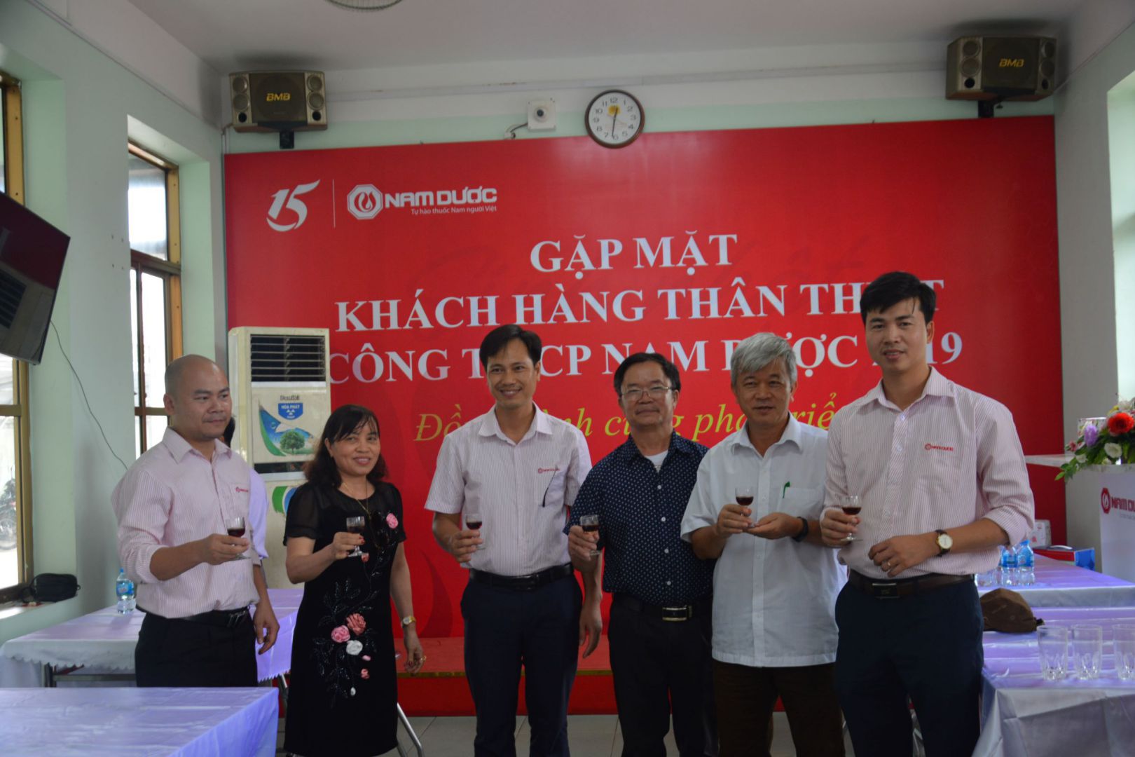 Chuyến thăm nhà máy và vùng trồng dược liệu khiến khách hàng Bắc Giang thêm tin tưởng, gắn kết với Nam Dược
