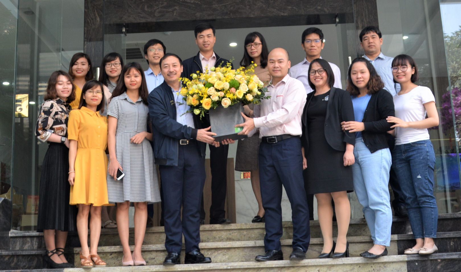 Nam Dược kỷ niệm ngày Thầy Thuốc Việt Nam 27/2 và 16 năm ngày thành lập công ty