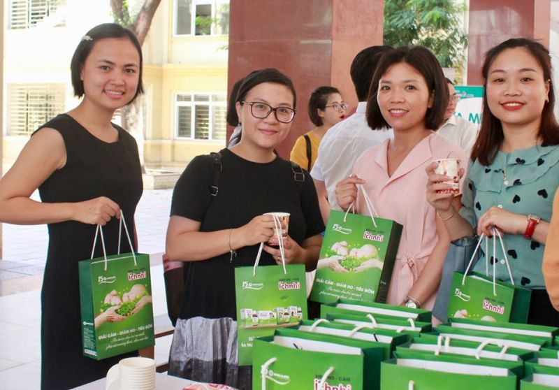 Nam Dược đồng hành cùng Hội nghị khoa học Nhi khoa tại Đại học Y Hà Nội