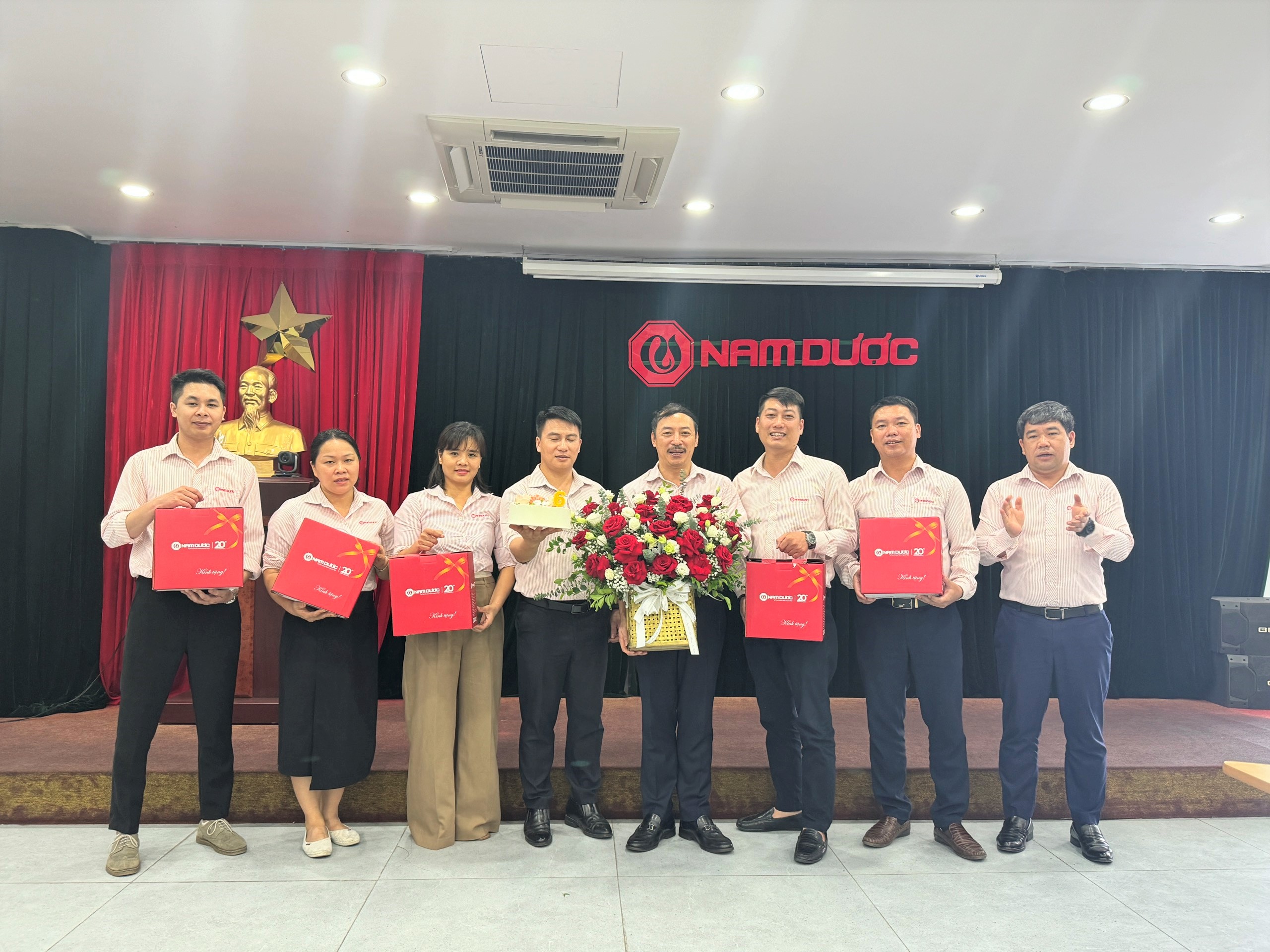 TEAMBUILDING THÁNG 6: ĐỘNG LỰC LÀM VIỆC – CHÌA KHÓA CHINH PHỤC MỌI THỬ THÁCH, GẶT HÁI THÀNH CÔNG