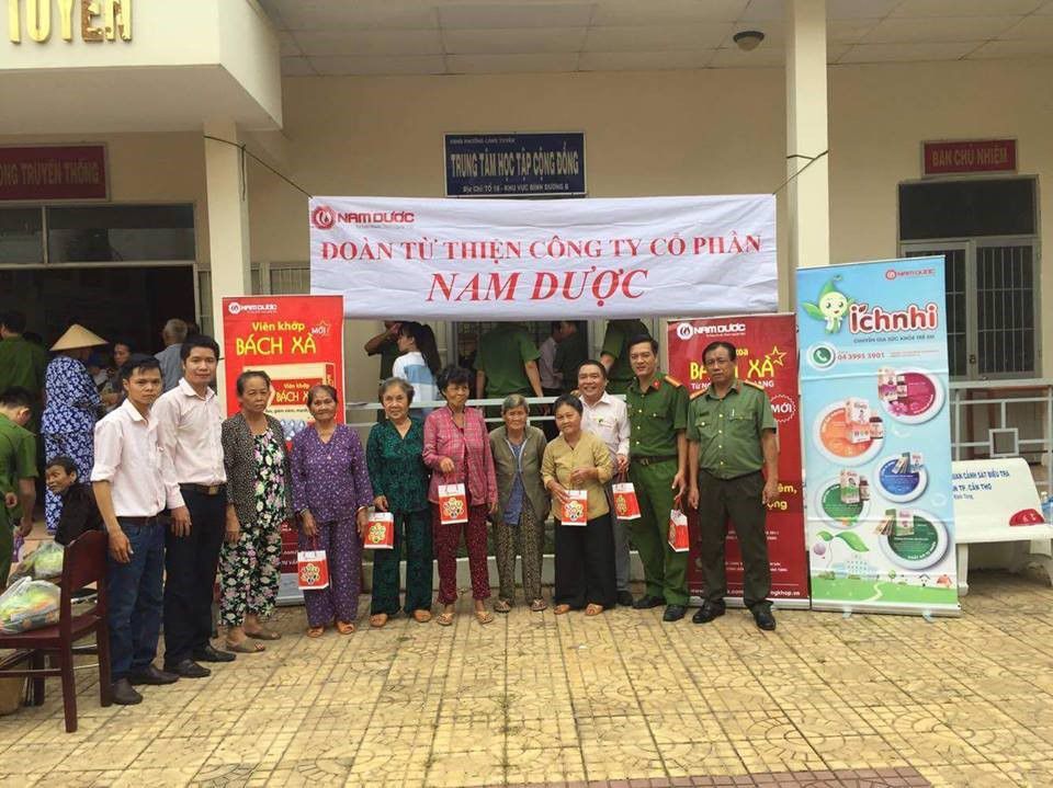 Nam Dược tài trợ chương trình khám, cấp thuốc, tặng quà miễn phí tại Cần Thơ