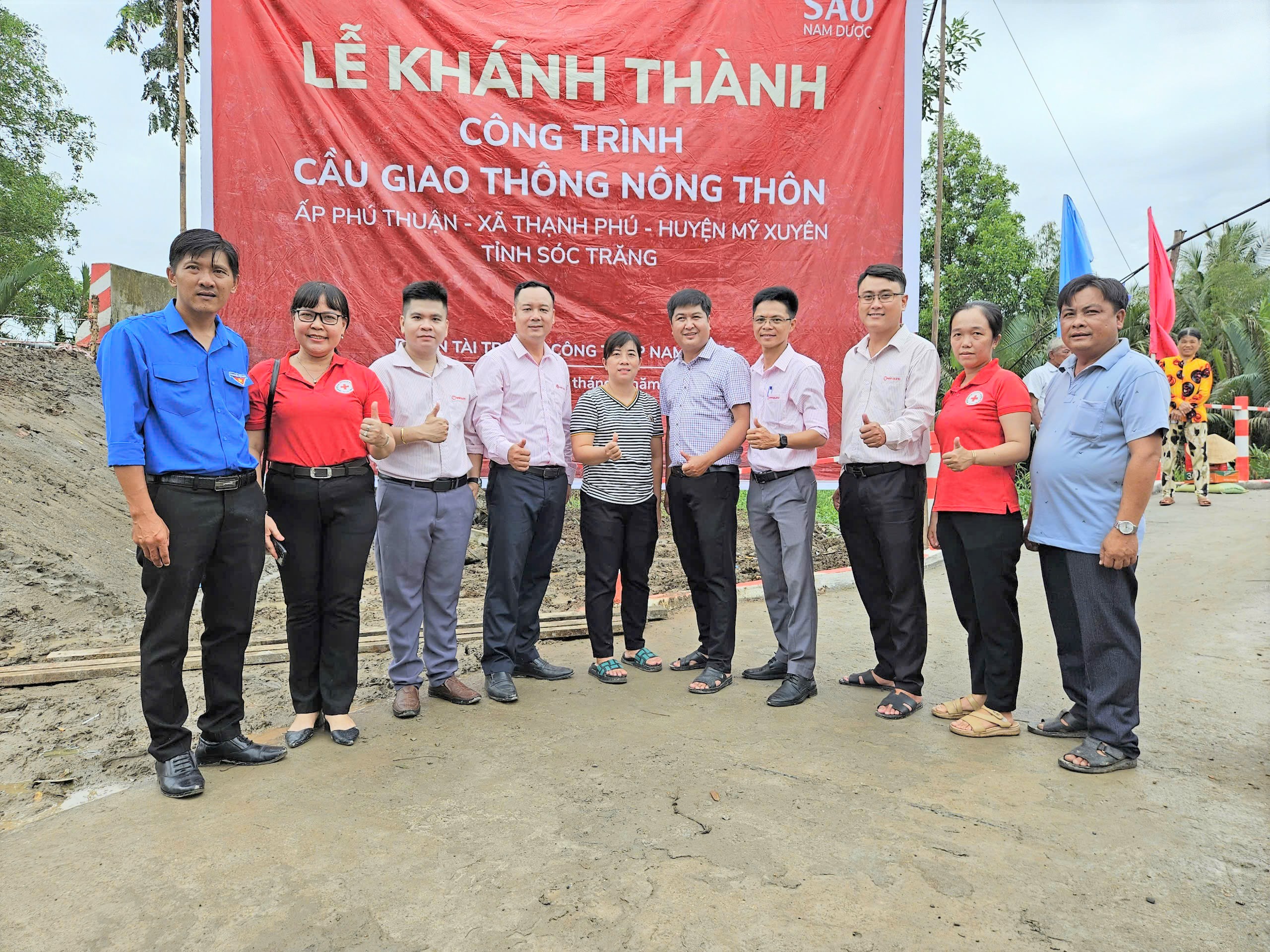 KHÁNH THÀNH CẦU BÊ TÔNG DO NAM DƯỢC TÀI TRỢ TẠI ẤP PHÚ THUẬN (TỈNH SÓC TRĂNG)