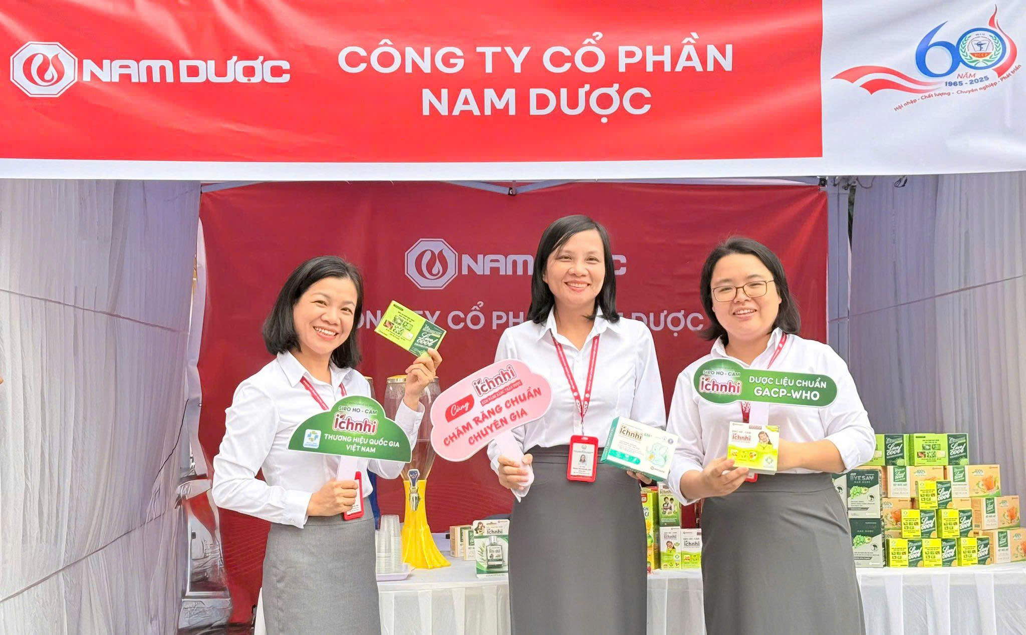 NAM DƯỢC THAM DỰ VÀ CHÚC MỪNG LỄ KỶ NIỆM 60 NĂM TRƯỜNG CAO ĐẲNG DƯỢC TRUNG ƯƠNG HẢI DƯƠNG