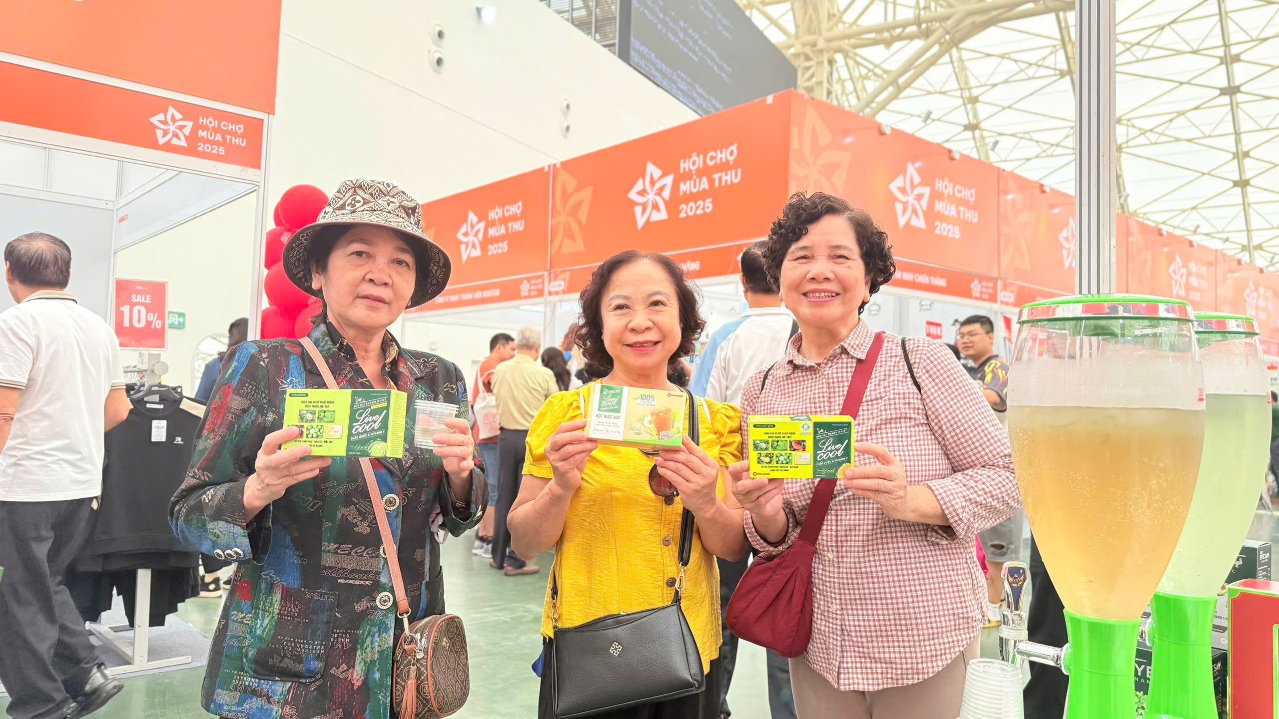 NAM DƯỢC GHI DẤU ẤN TẠI HỘI CHỢ MÙA THU 2025